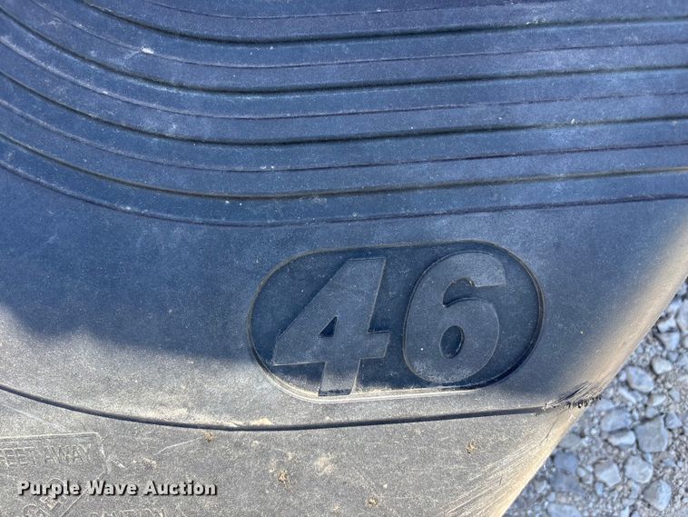image for item FC4649 Husqvarna YTH21K46 lawn mower