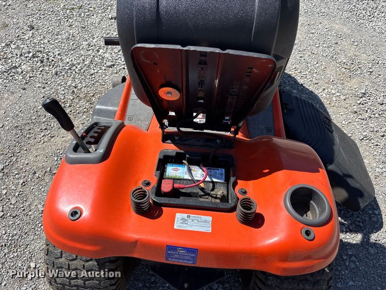 image for item FC4649 Husqvarna YTH21K46 lawn mower