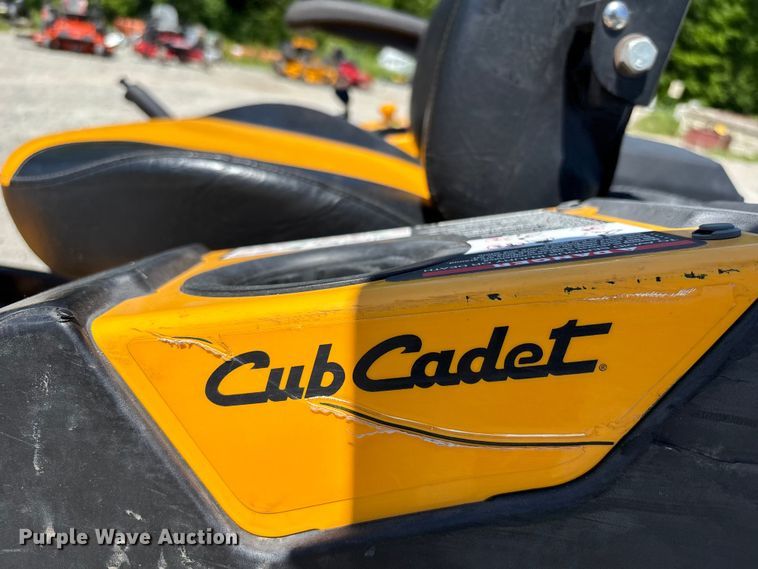 image for item FC4650 Cub cadet Z - force SX lawn mower
