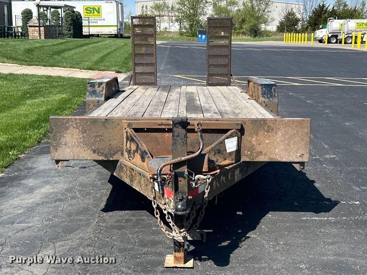 image for item FC5370 2019 Rice equipment trailer