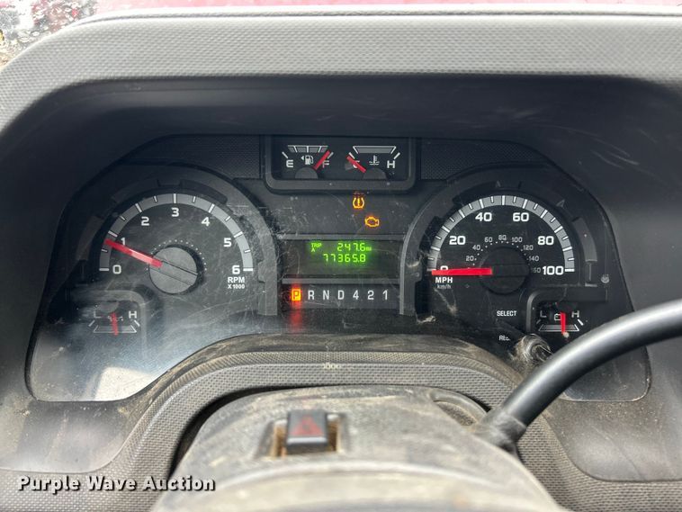image for item FC5416 2017 Ford E350 Super Duty utility van