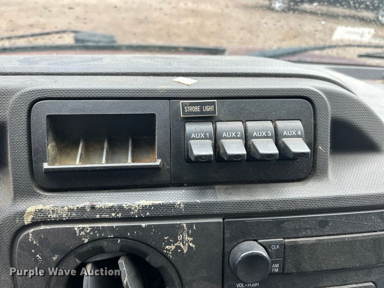 image for item FC5416 2017 Ford E350 Super Duty utility van