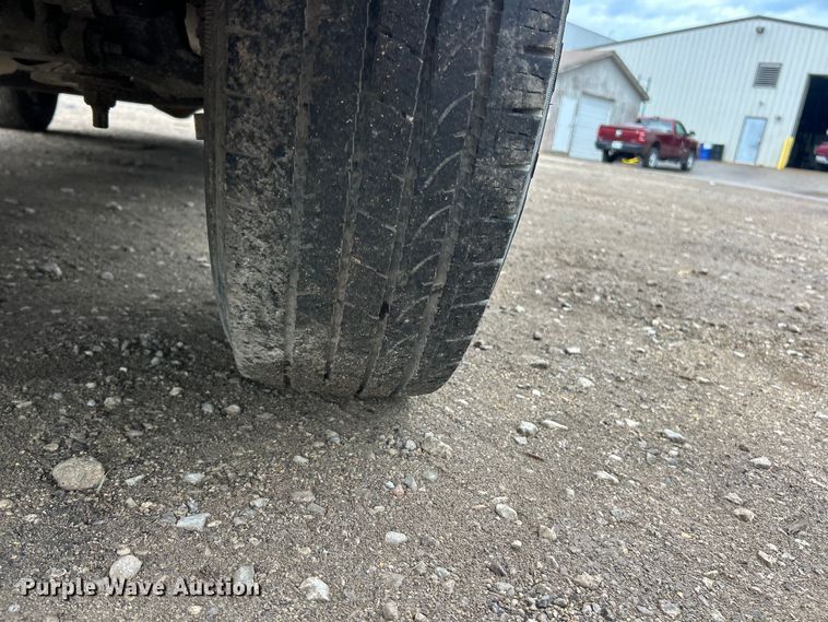 image for item FC5416 2017 Ford E350 Super Duty utility van