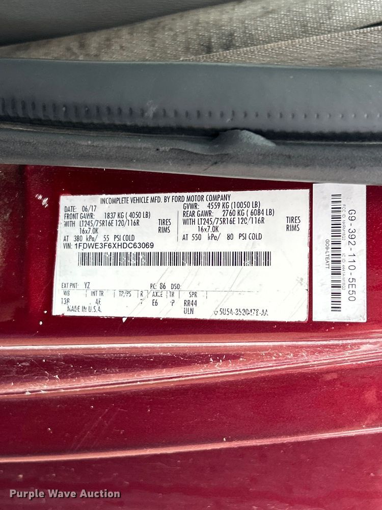 image for item FC5416 2017 Ford E350 Super Duty utility van