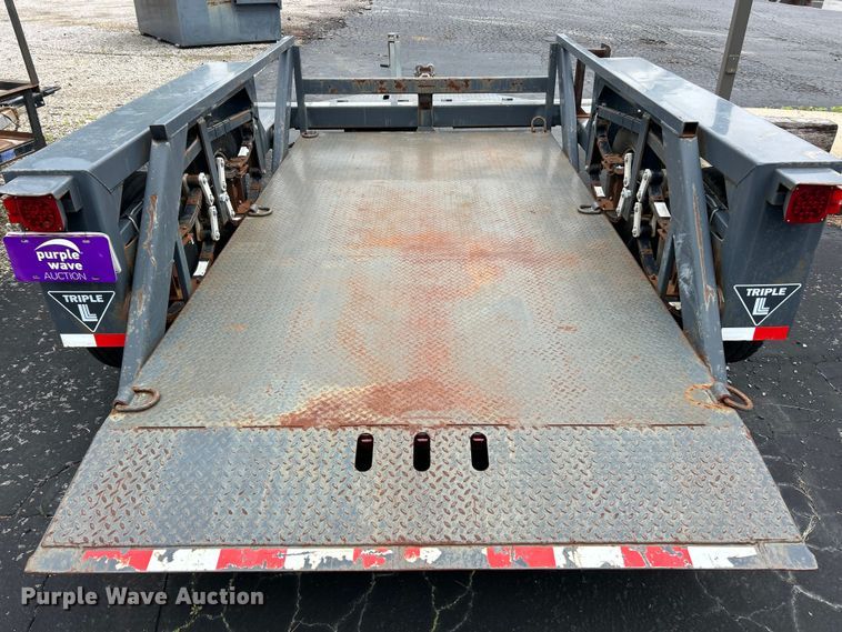 image for item FC5464 2013 JLG Trailer  1012 equipment trailer