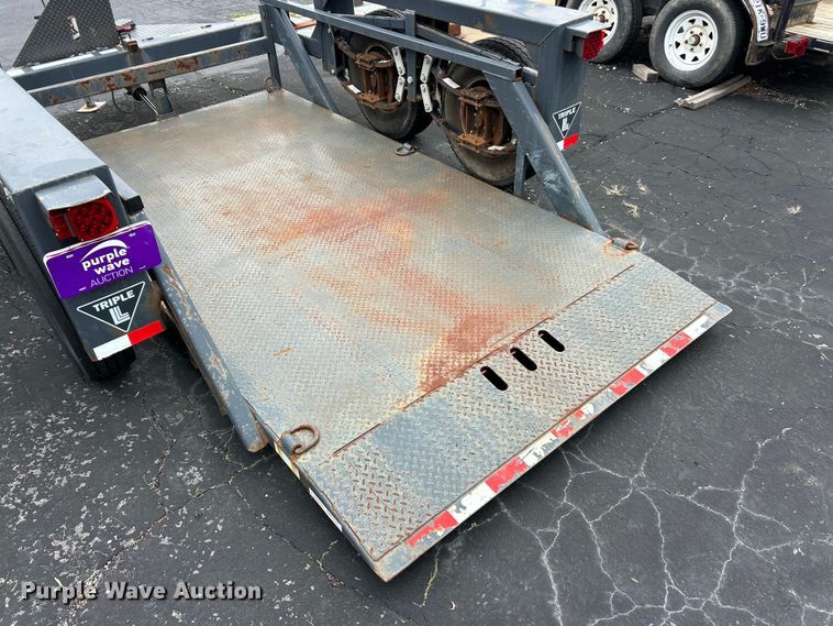 image for item FC5464 2013 JLG Trailer  1012 equipment trailer
