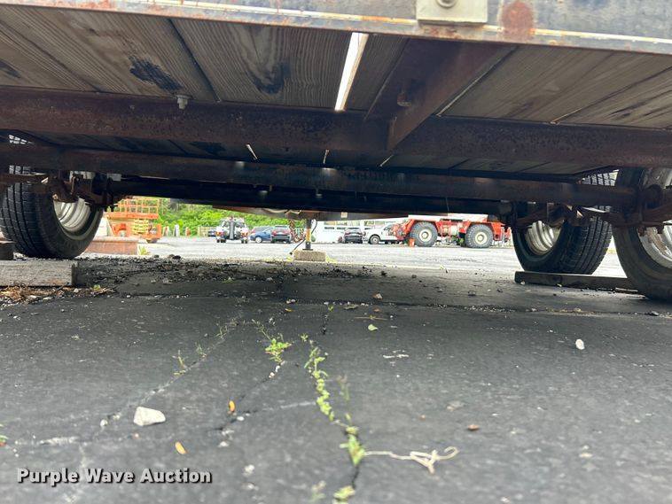 image for item FC5465 2005 Retco utility trailer