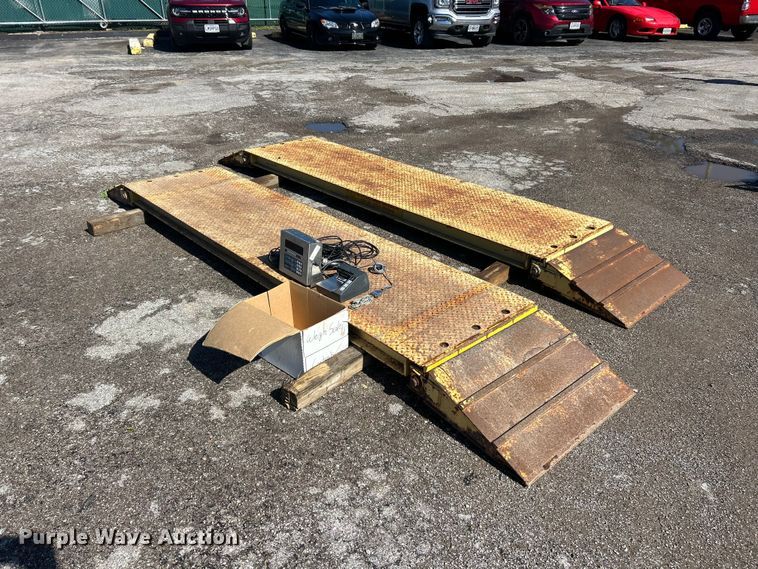 image for item FC5473 GSE 560 portable truck scale