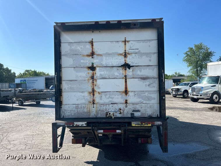 image for item FC5475 2005 Isuzu NPR-HD box truck