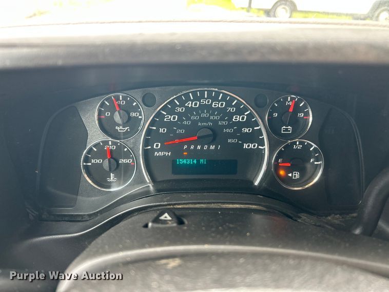image for item FC5496 2017 Chevrolet Express van