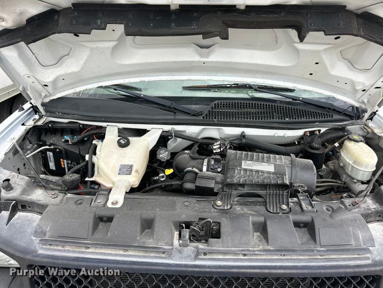 image for item FC5496 2017 Chevrolet Express van
