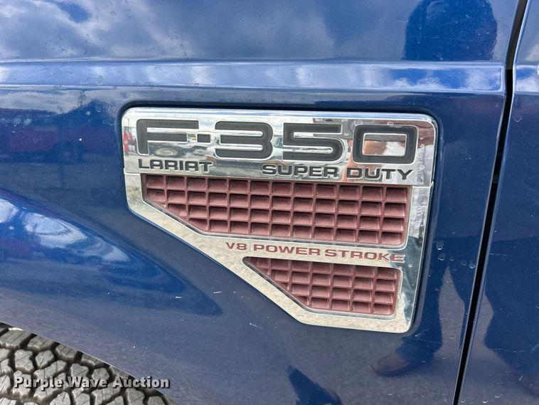 image for item FC5499 2008 Ford F350 Super Duty Crew Cab pickup truck