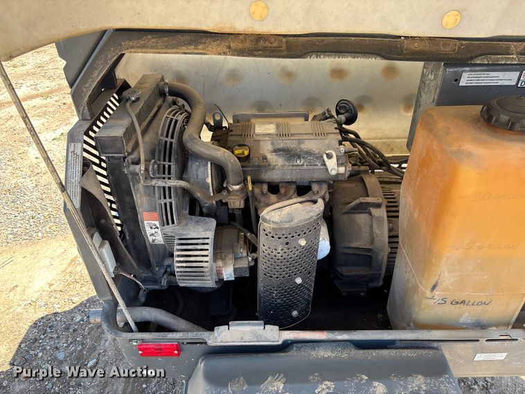 image for item FC5576 2010 Wacker Neuson LTN6 light plant
