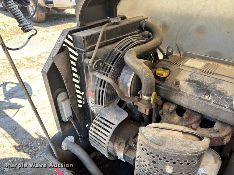 image for item FC5576 2010 Wacker Neuson LTN6 light plant