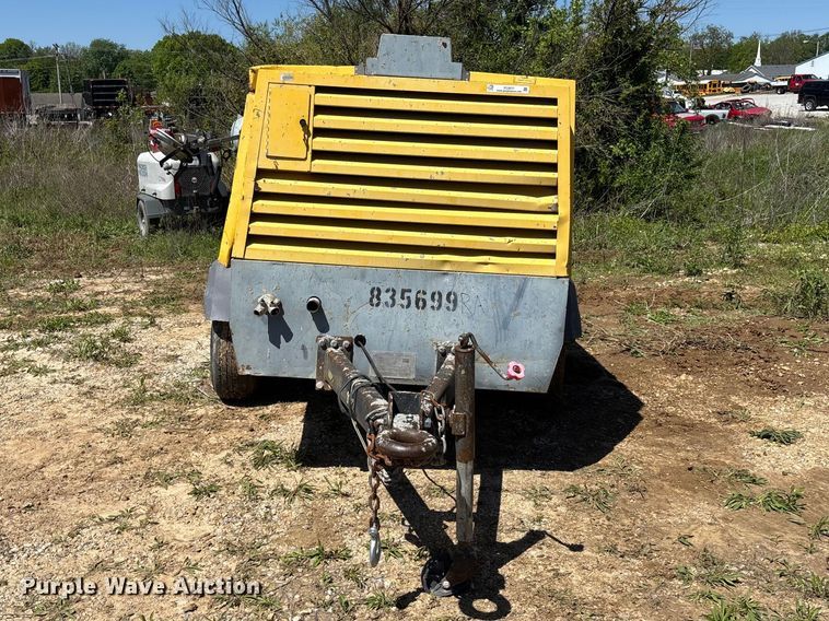 image for item FC5577 2010 Atlas Copco XAS 375 T3 RSC air compressor