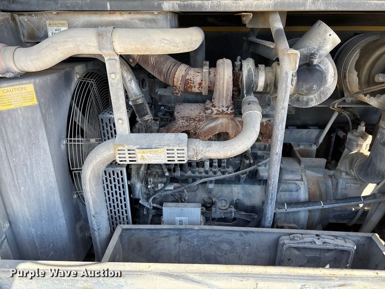 image for item FC5577 2010 Atlas Copco XAS 375 T3 RSC air compressor