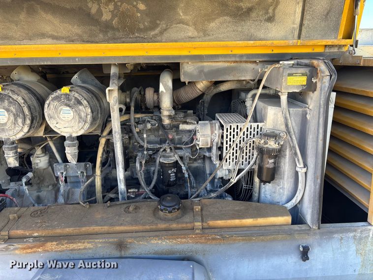 image for item FC5577 2010 Atlas Copco XAS 375 T3 RSC air compressor