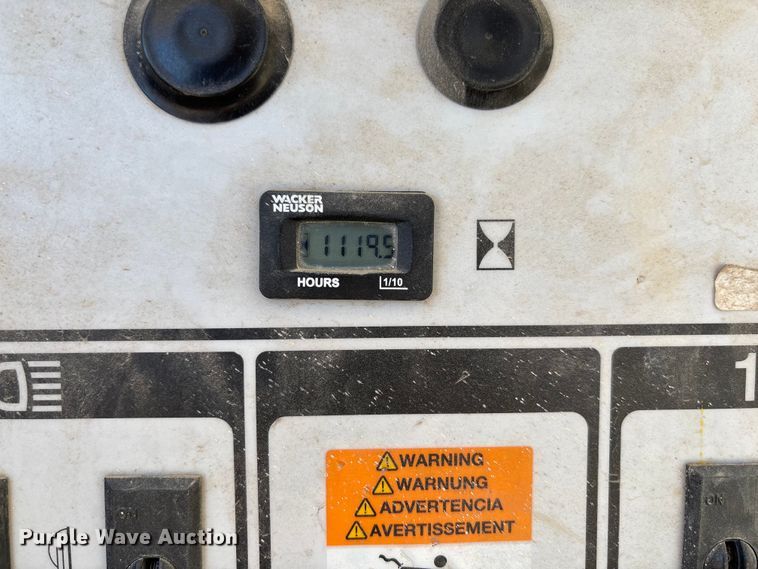 image for item FC5579 2011 Wacker Neuson LTN6 light plant