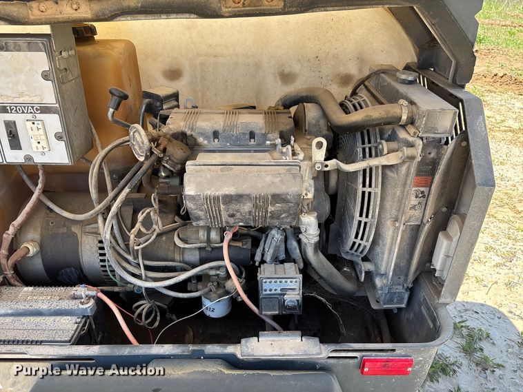 image for item FC5579 2011 Wacker Neuson LTN6 light plant