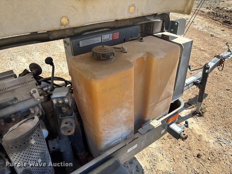 image for item FC5579 2011 Wacker Neuson LTN6 light plant