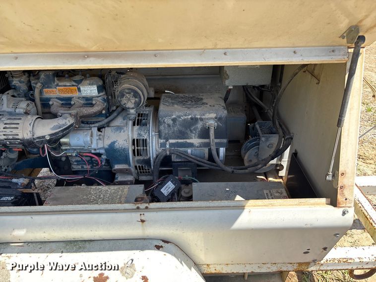 image for item FC5581 Terex amida AL4060D-4MH light plant