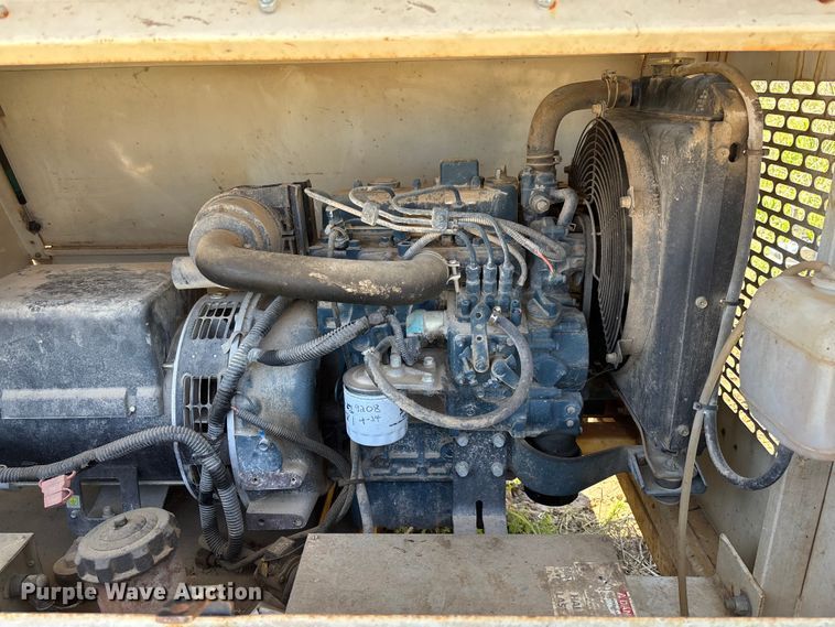 image for item FC5581 Terex amida AL4060D-4MH light plant