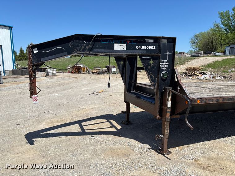 image for item FC5583 2009 Starlite equipment trailer