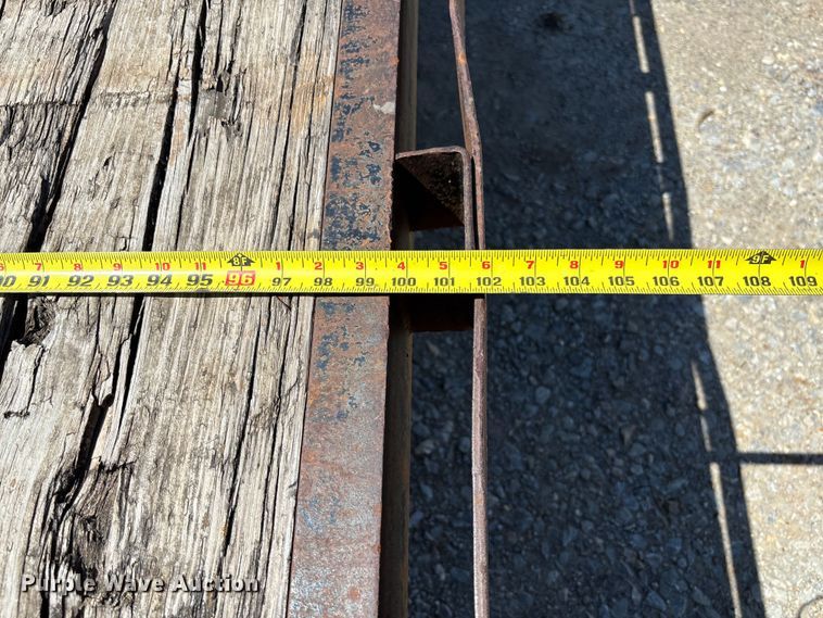 image for item FC5583 2009 Starlite equipment trailer