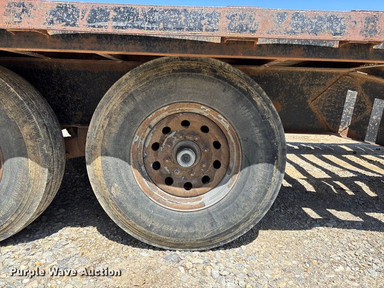 image for item FC5583 2009 Starlite equipment trailer