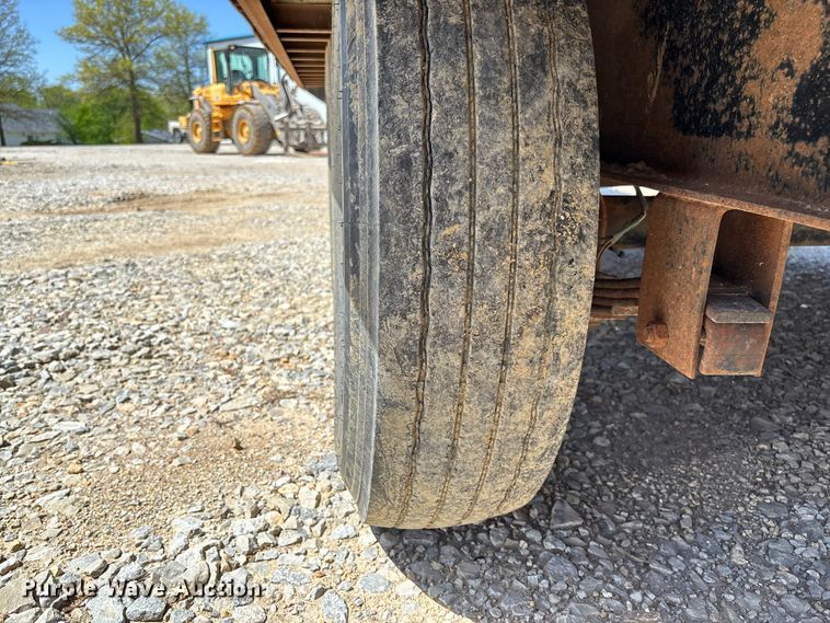 image for item FC5583 2009 Starlite equipment trailer