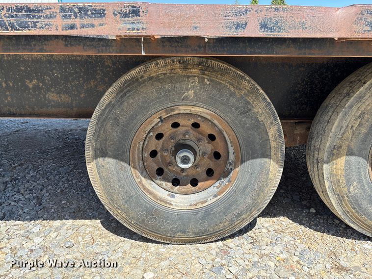 image for item FC5583 2009 Starlite equipment trailer