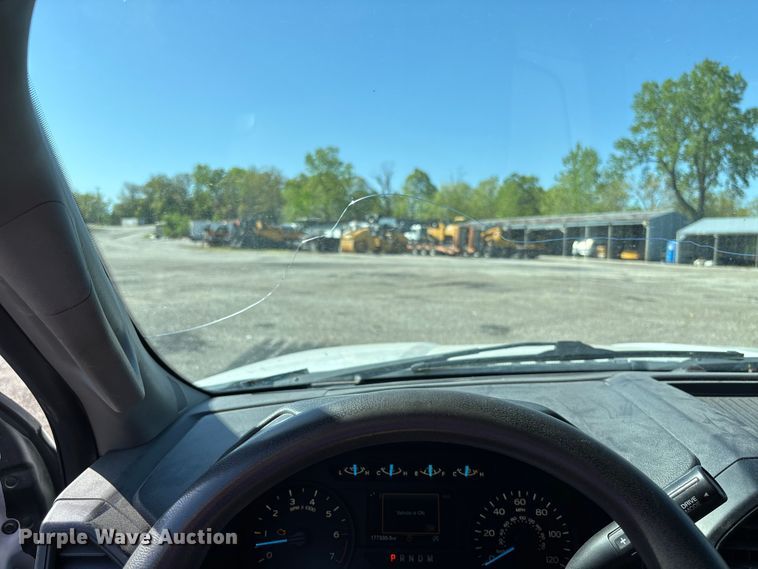 image for item FC5584 2018 Ford F150 Crew Cab pickup truck