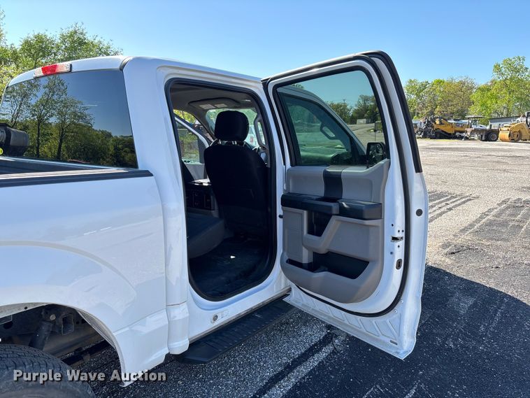 image for item FC5584 2018 Ford F150 Crew Cab pickup truck
