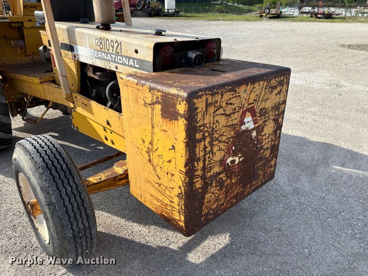 image for item FC5587 International 4500B forklift