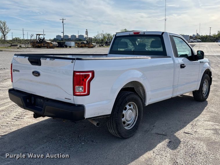 image for item FC5588 2016 Ford F150 XL pickup truck