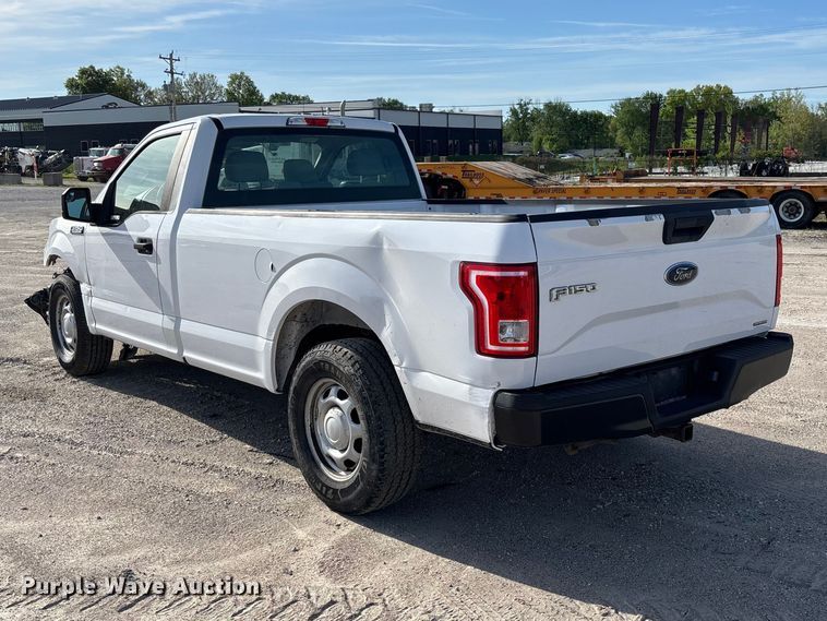 image for item FC5588 2016 Ford F150 XL pickup truck