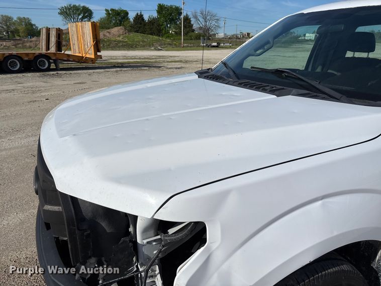 image for item FC5588 2016 Ford F150 XL pickup truck
