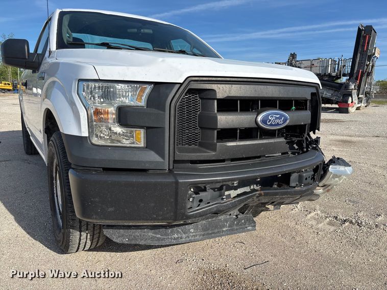 image for item FC5588 2016 Ford F150 XL pickup truck