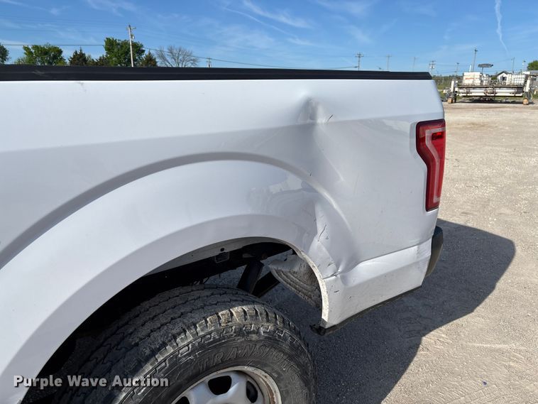 image for item FC5588 2016 Ford F150 XL pickup truck