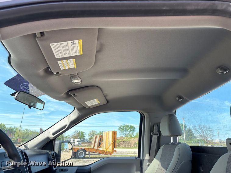 image for item FC5588 2016 Ford F150 XL pickup truck