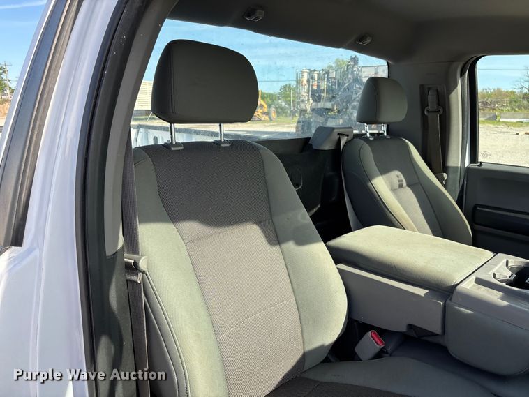 image for item FC5588 2016 Ford F150 XL pickup truck