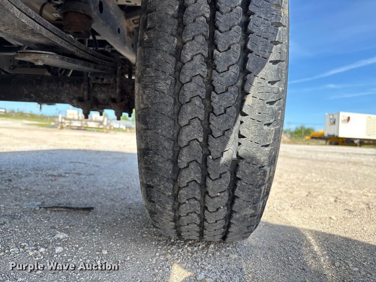 image for item FC5588 2016 Ford F150 XL pickup truck