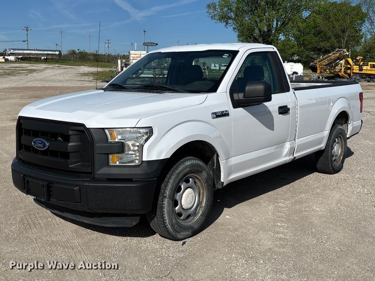 2016 Ford F150 XL pickup truck