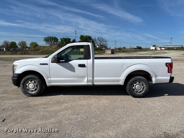 image for item FC5590 2016 Ford F150 XL pickup truck
