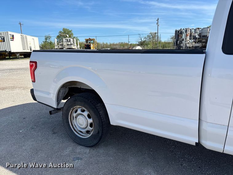 image for item FC5590 2016 Ford F150 XL pickup truck