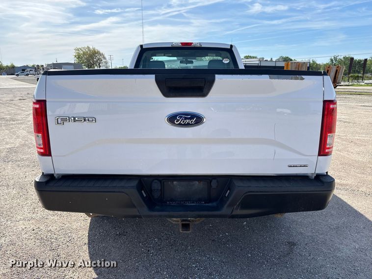 image for item FC5590 2016 Ford F150 XL pickup truck