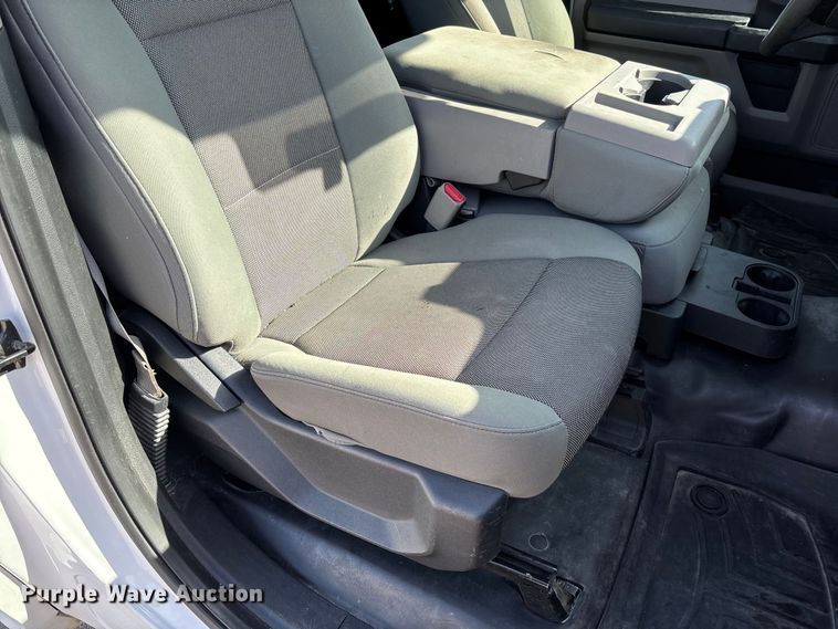 image for item FC5590 2016 Ford F150 XL pickup truck