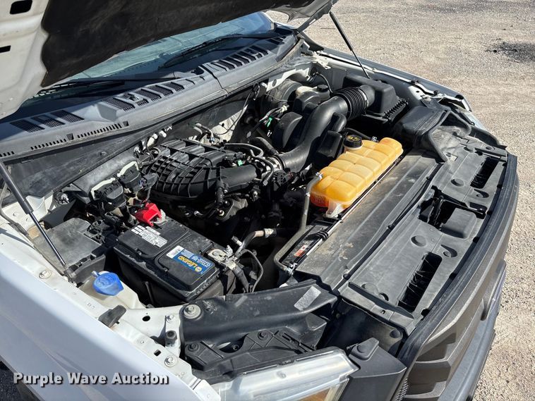 image for item FC5590 2016 Ford F150 XL pickup truck