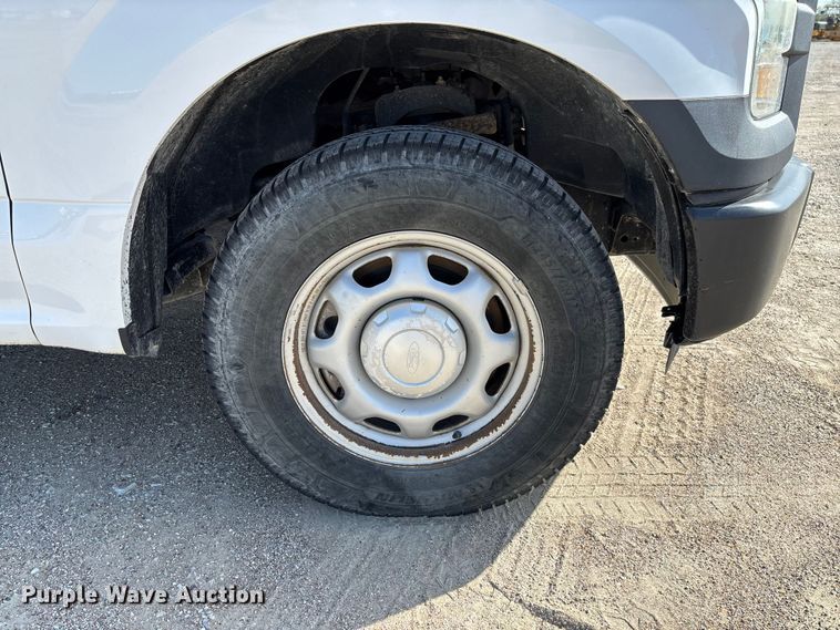 image for item FC5590 2016 Ford F150 XL pickup truck