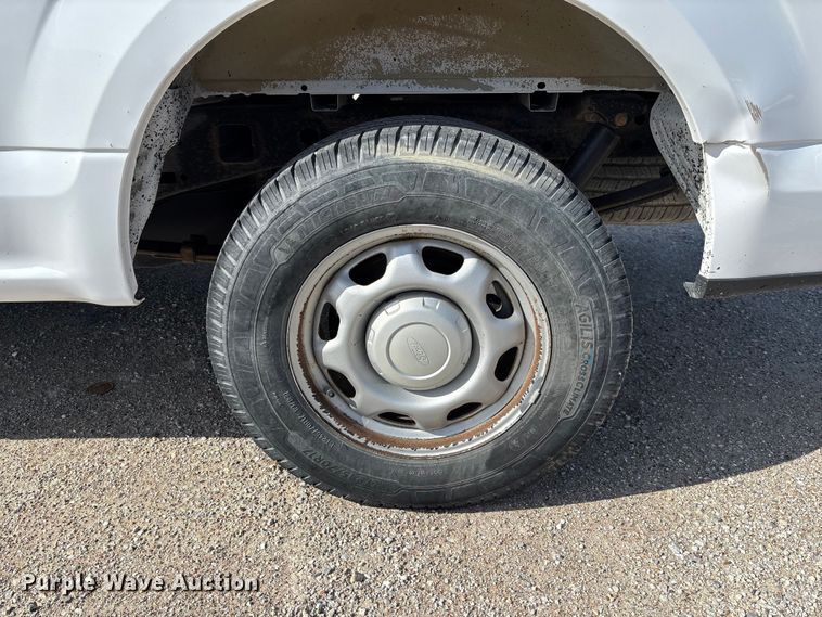 image for item FC5590 2016 Ford F150 XL pickup truck